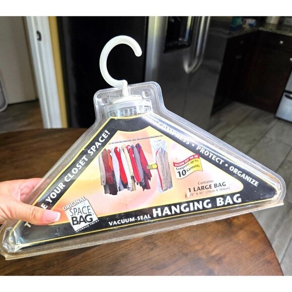 Original Space Bag Hanging Bag Vacuum Seal Compress up to 10 Garments New - Picture 2 of 7